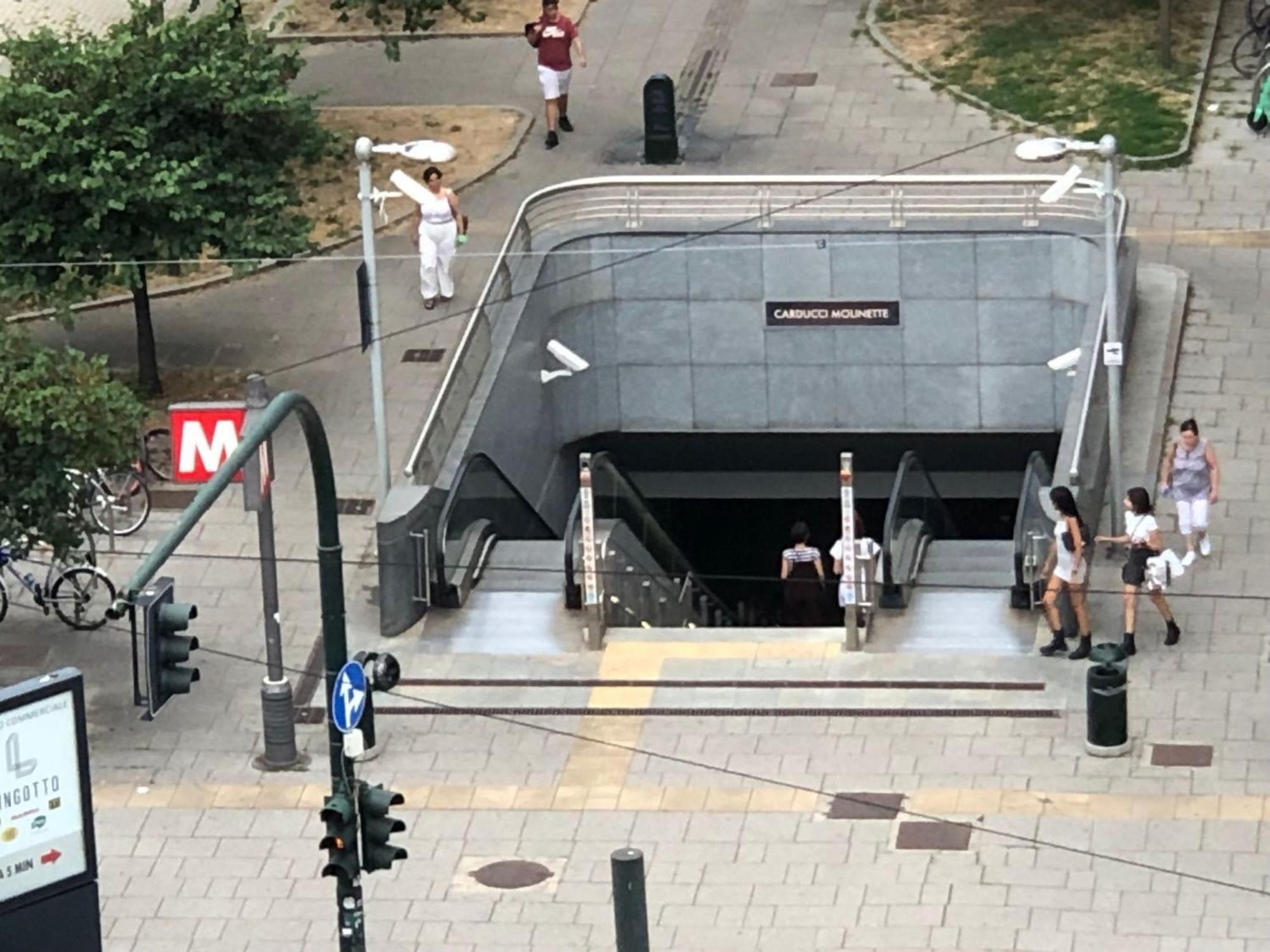 Apartament Metro Molinette Panoramico Con 6 Posti Letto Turyn Zewnętrze zdjęcie